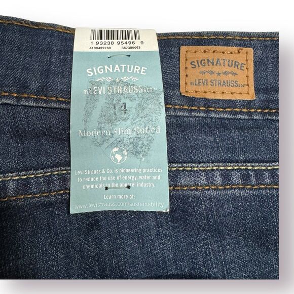 Signature by Levi Strauss Cuffed Jeans Size 14 Modern Slim Cuffed 32” Waist - Picture 3 of 7